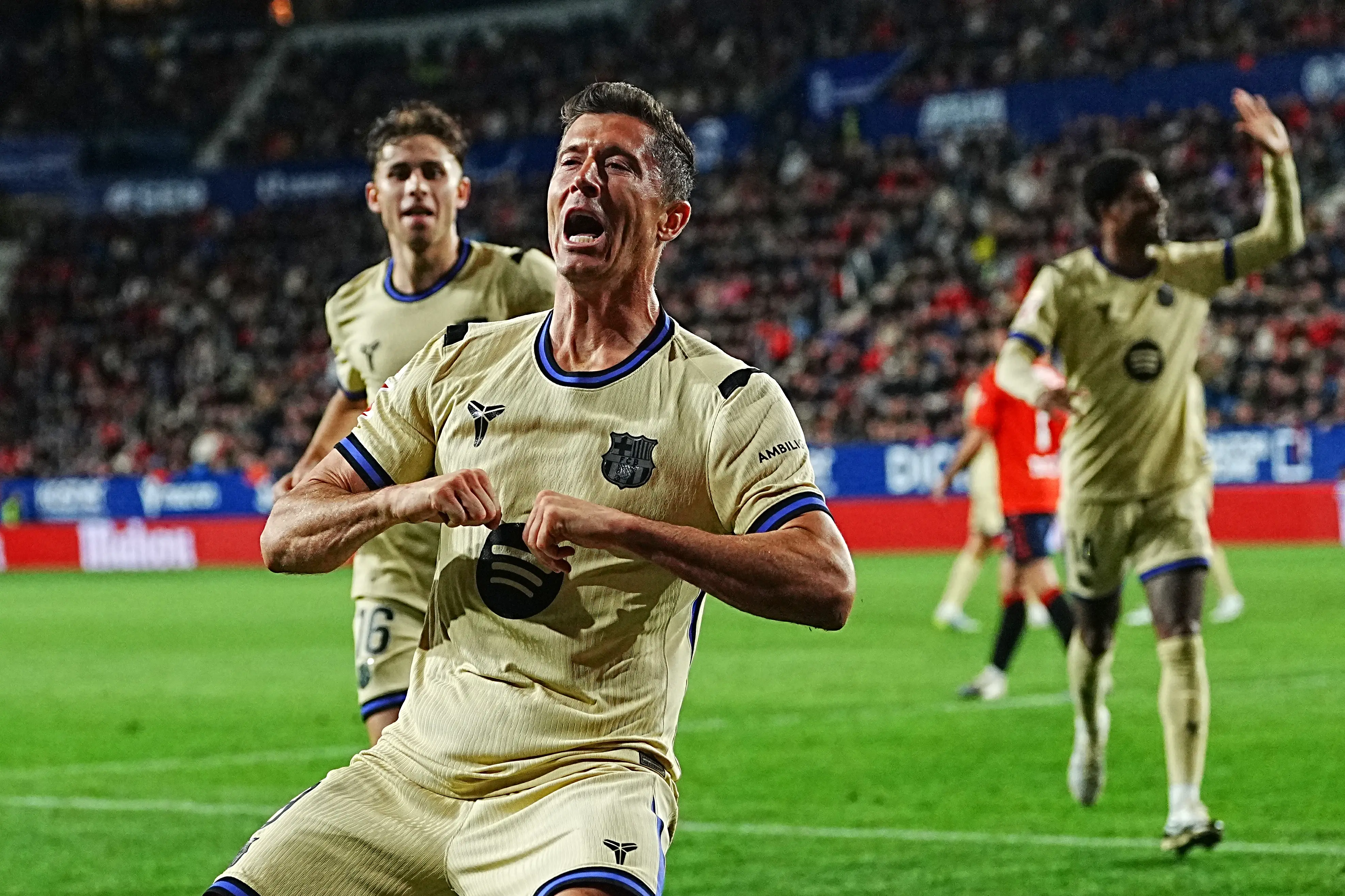 Robert Lewandowski'nin yeni adresini duyurdular!