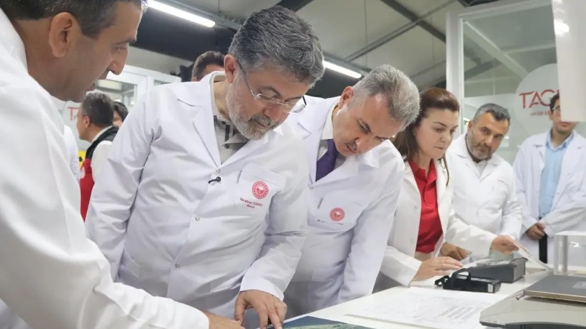 Yılda 10 milyon üretim yapacak! Bakan Yumaklı: Türkiye'ye çok ciddi bir şekilde destek verecek