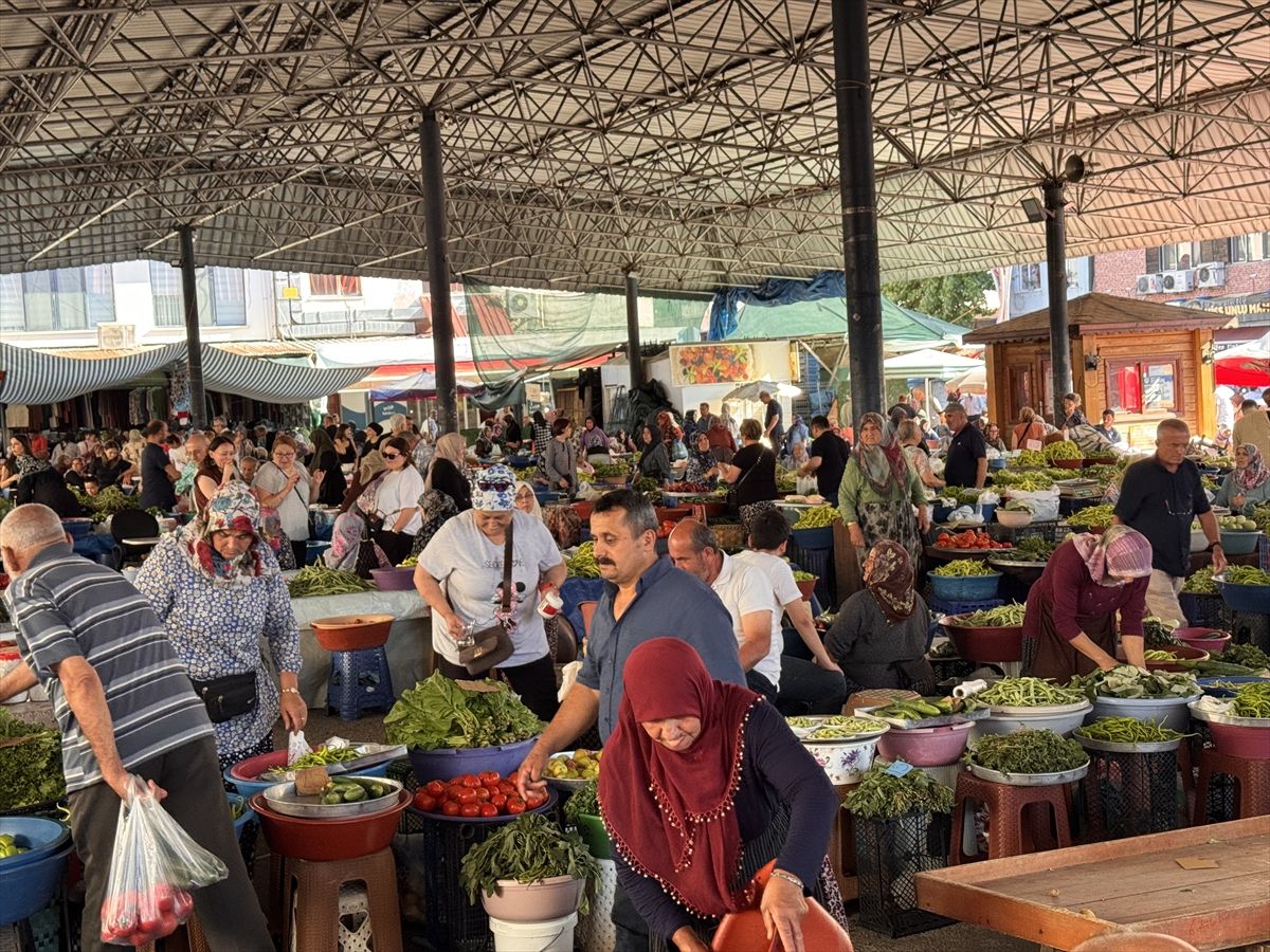Bartın'da "Galla Pazarı" yaklaşık 200 yıldır kuruluyor