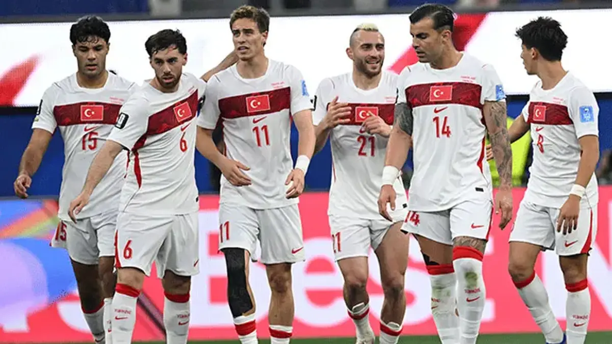 Son maçta bol gollü düello! Milliler galibiyetle veda etti