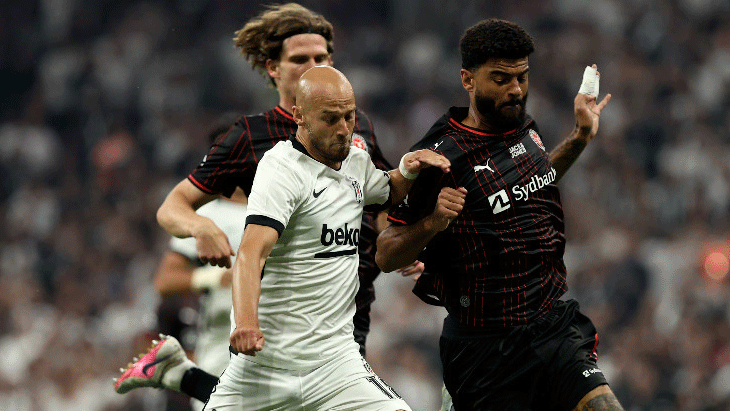 SON DAKİKA | Beşiktaş avantajı kaptı! Vincenzo Italiano galibiyetle başladı