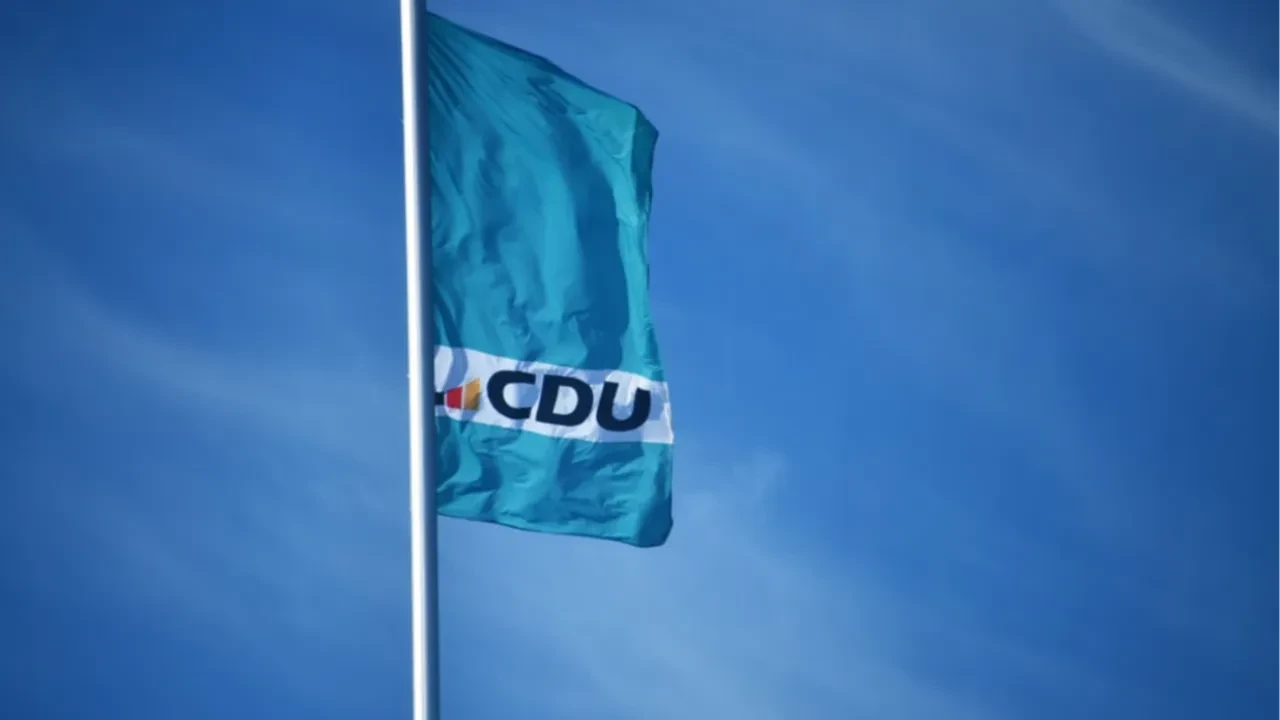 Almanya'da infiale neden olan ırkçılık! Müslümanları "gazla öldürmek" isteyen CDU’luya suç duyurusu