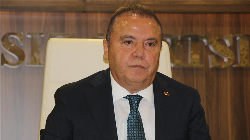Muhittin Böcek'in ek ifadesinde yeni iddialar. "Ekrem İmamoğlu adaylık için 15 milyon euro istedi"