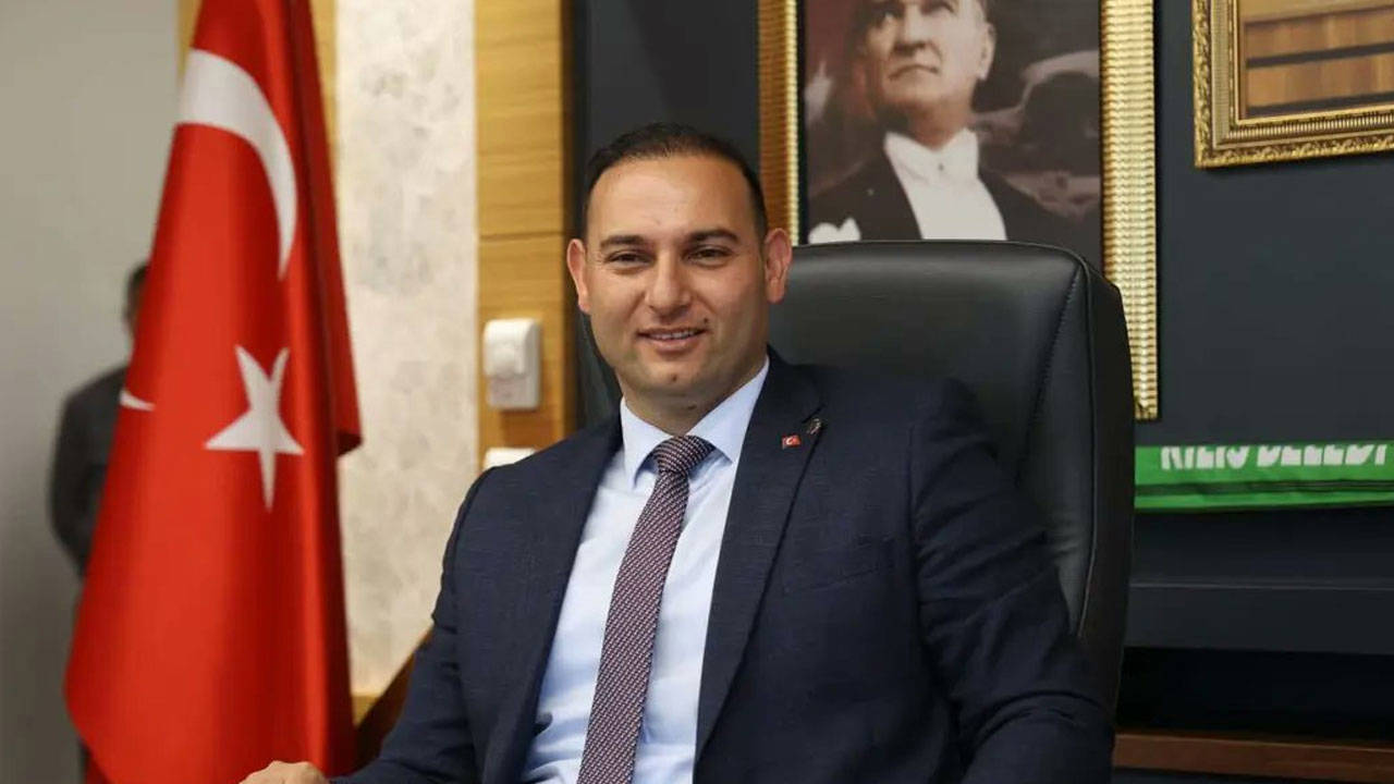 Kilis Belediye Başkanı Hakan Bilecen CHP'den istifa etti: AKP dahil birçok partiyle görüşecek