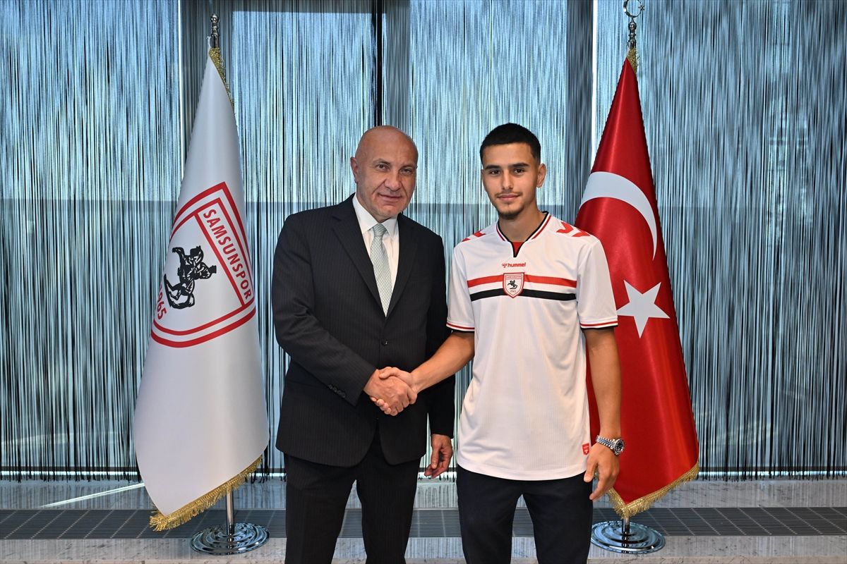 Samsunspor, Samed Onur'u kadrosuna kattı