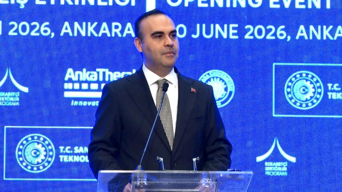 Bakan Kacır: Sağlık endüstrisinde 70 milyar lira yatırım