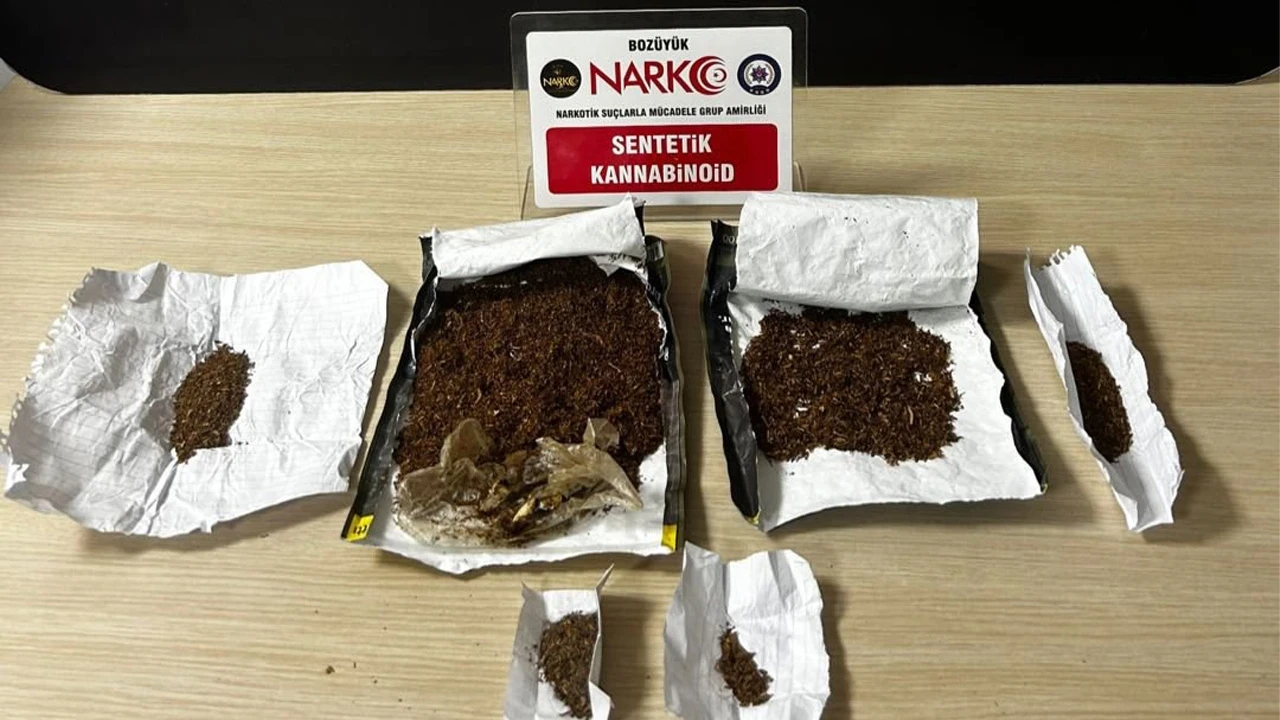 Bilecik’te polis bir ikamete düzenlediği baskında uyuşturucu madde ele geçirdi