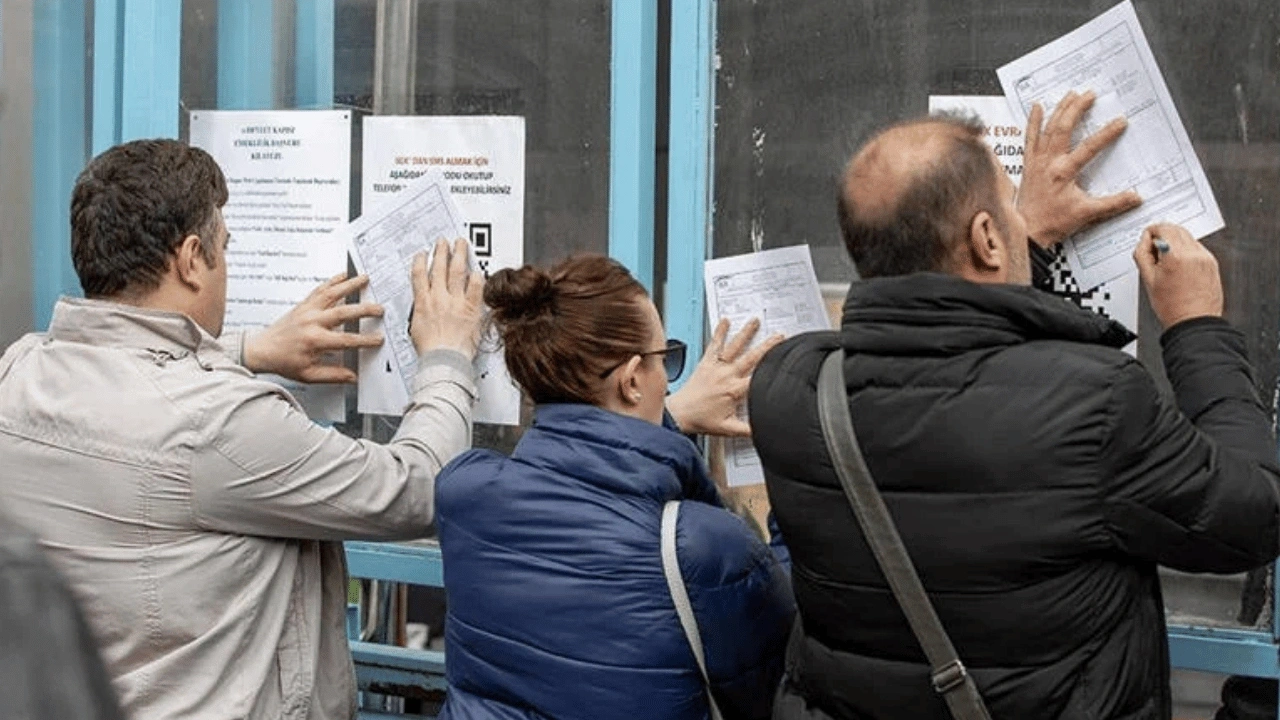Binlerce emekli iş arıyor! İŞKUR'a başvuran vurana!