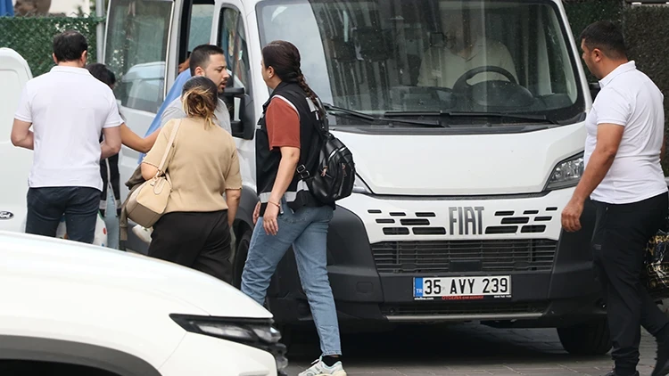 Seferihisar Belediyesine yönelik rüşvet operasyonunda gözaltına alınan 5 şüpheli tutuklandı