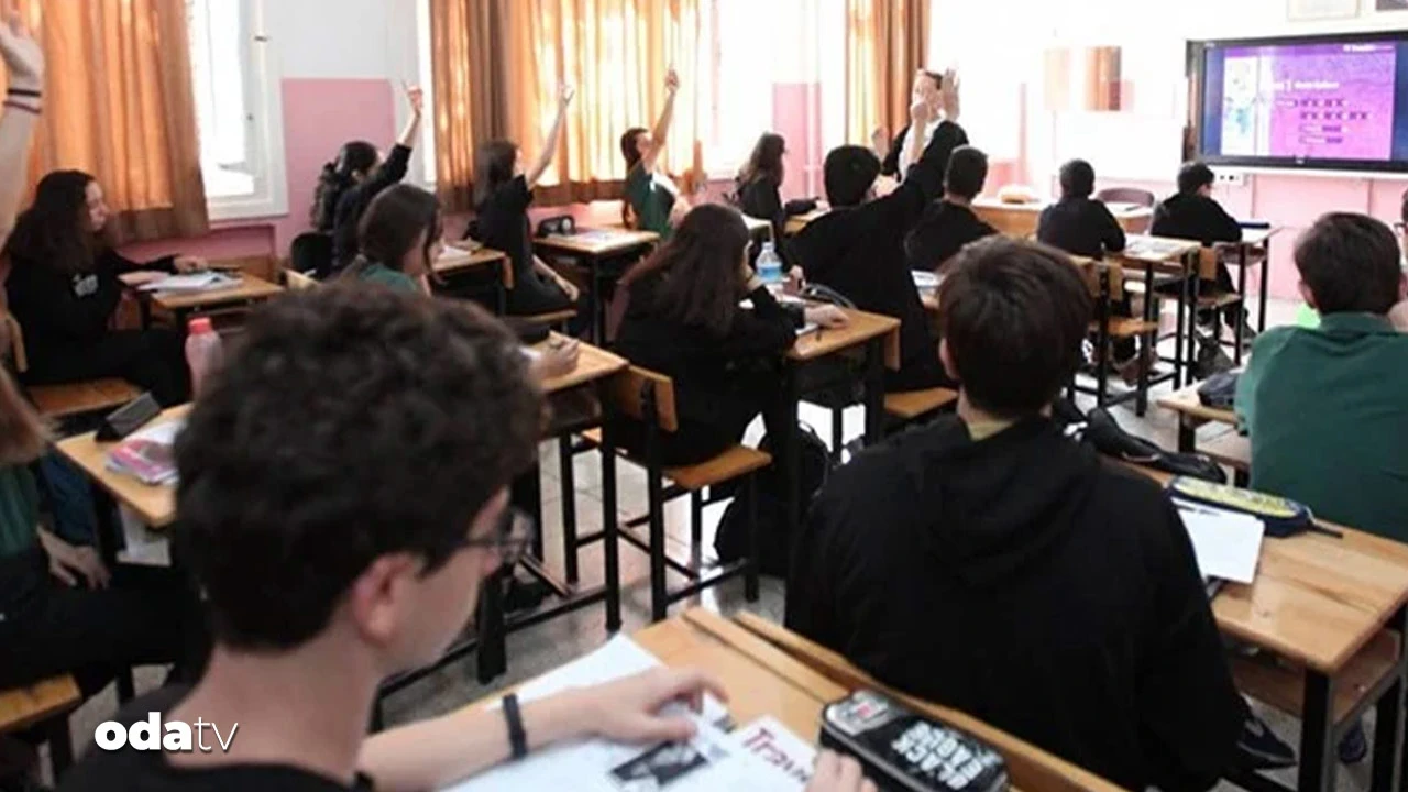 Eğitimde yüz yıllık değişim ve Maarif Modeli: Liselerde felsefe nereye gidiyor
