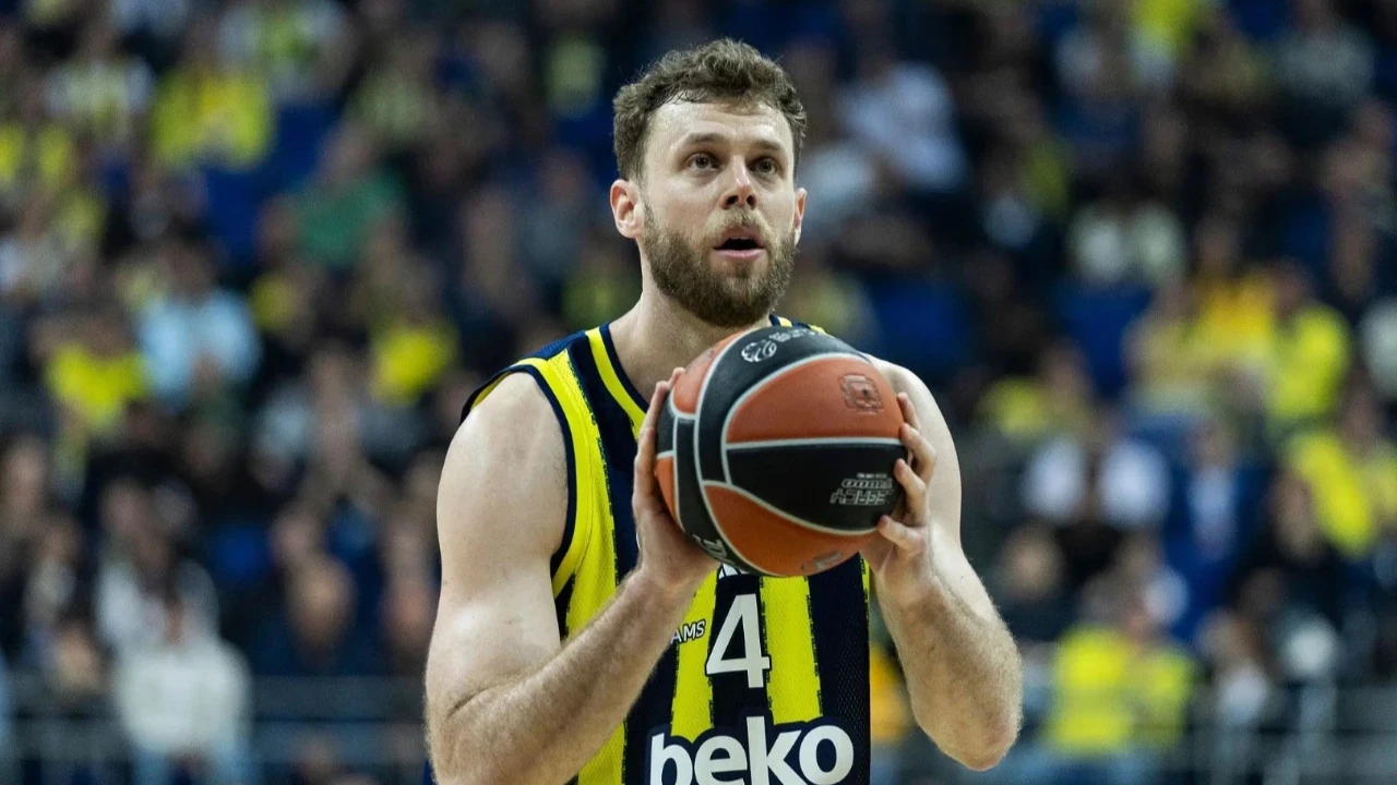Nicolo Melli’den ırkçılığa karşı örnek tavır: Peter Gold 18 yıl sonra anlattı