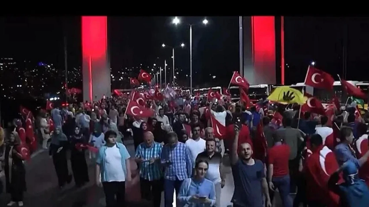 AK Parti'den 15 Temmuz paylaşımı: Cumhurbaşkanı Erdoğan'ın seslendirdiği video yayımlandı