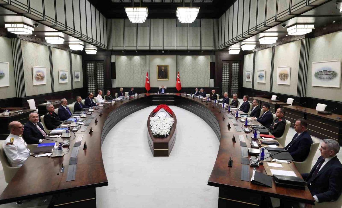 MGK Bildirisi: "Terörsüz Türkiye, terörsüz bölge hedeflerine yönelik çalışmalar değerlendirildi"