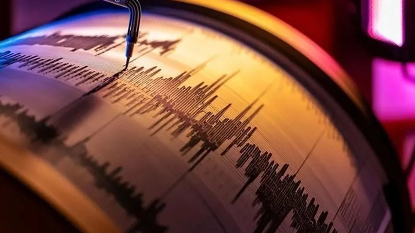 Akdeniz’de 3.7 büyüklüğünde deprem