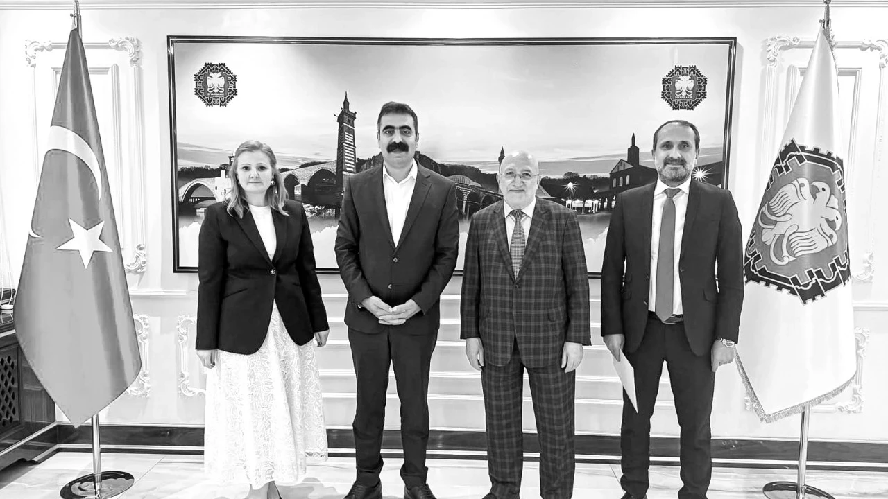 Borcumuz yok gibi, notumuz yüksek, Diyarbakır’a raylı sistem için önümüzü açın