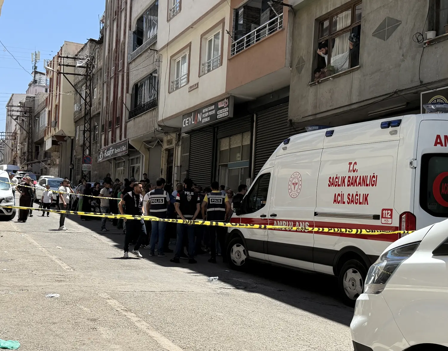 Gaziantep'te eski eşini bıçaklayarak öldüren kişi, intihar etti