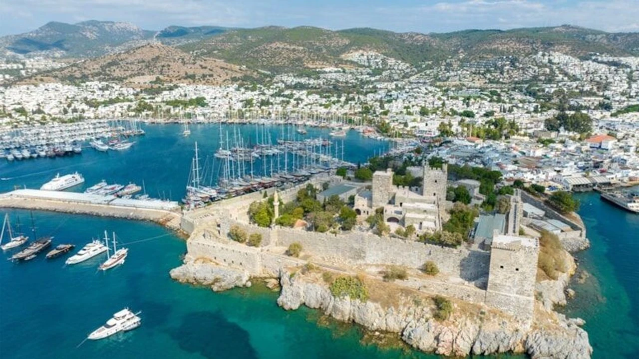 Bodrum'un 183 yıl önce çekilmiş fotoğrafı ortaya çıktı