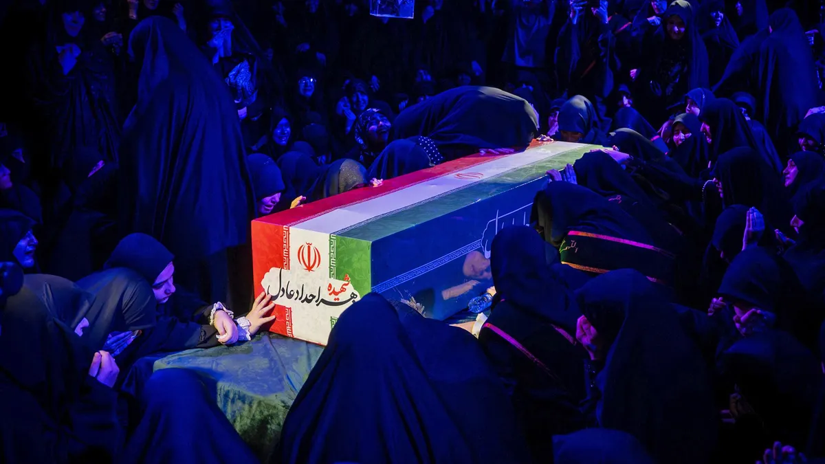 CANLI | ABD-İsrail saldırısında hayatını kaybeden İran'ın eski lideri Ali Hamaney için cenaze töreni