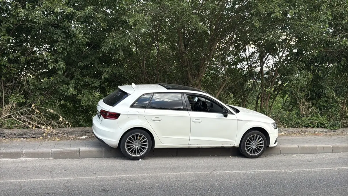 Diyarbakır'da otomobile silahlı saldırı: Sürücü hayatını kaybetti