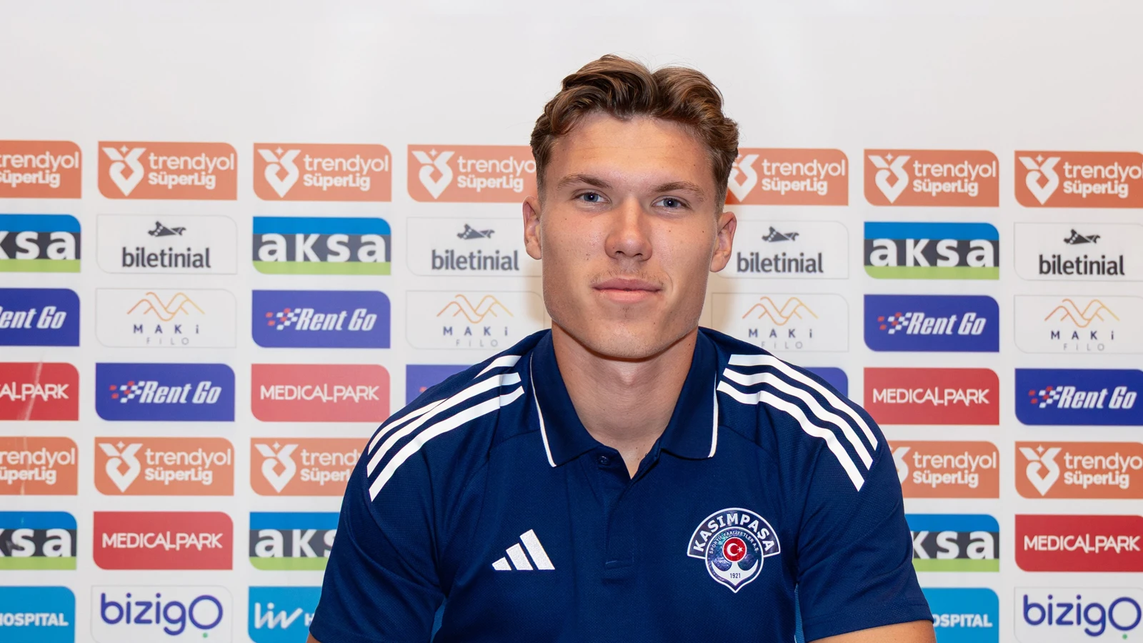 Kasımpaşa, Slovenya'dan 19'luk forvet getirdi