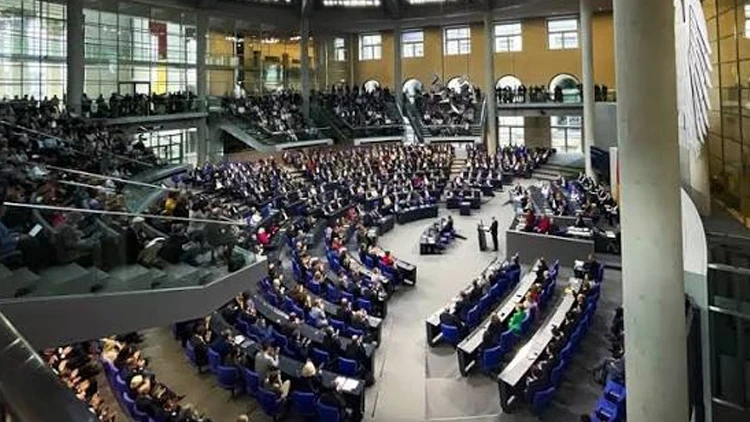 Almanya Federal Konseyi'nden İsrail yasasına onay