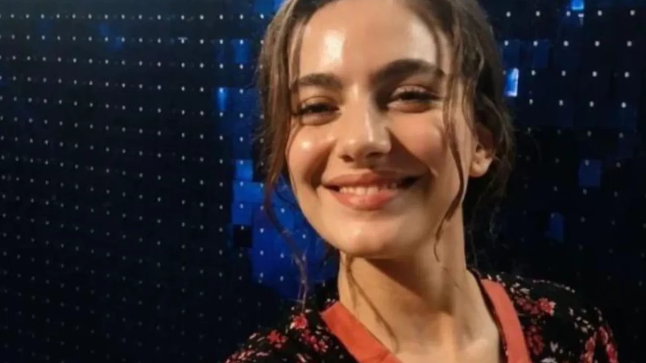 Ava Yaman'ın sezon finali kombini olay oldu! Sosyal medya ikiye bölündü