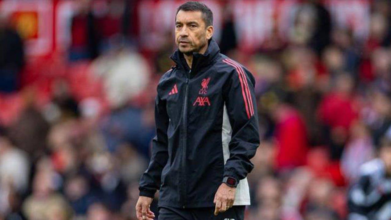 Giovanni van Bronckhorst'un yeni takımı belli oldu