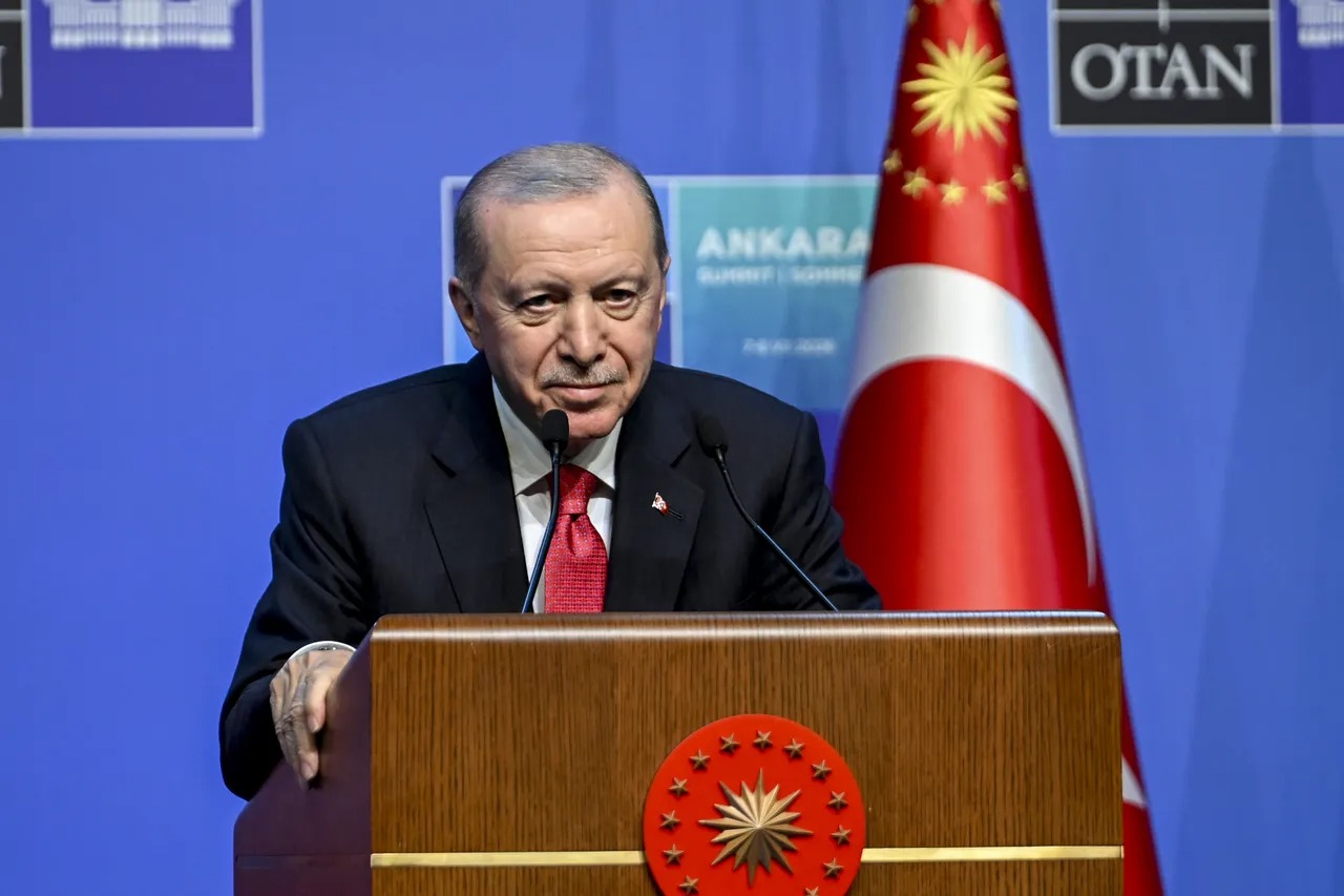NATO Zirvesi sonrası Cumhurbaşkanı Erdoğan'dan açıklamalar: Netanyahu ve Miçotakis'e yanıt
