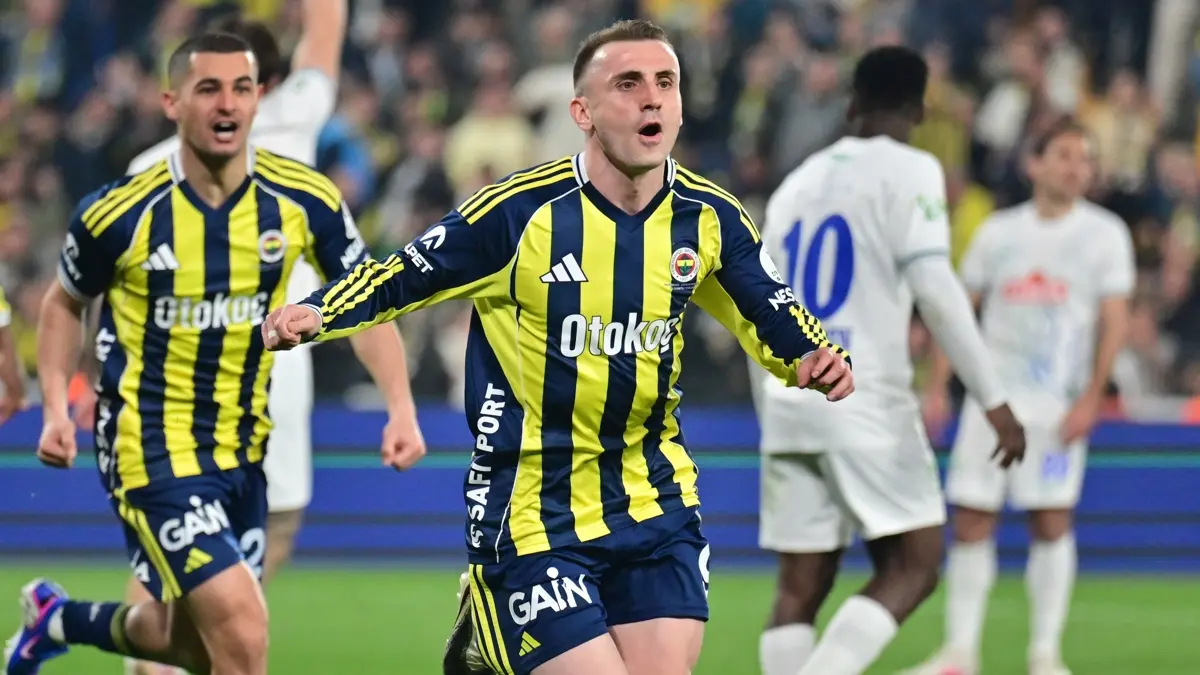 Fenerbahçe açıkladı: Kerem Aktürkoğlu'nun mutlu günü!