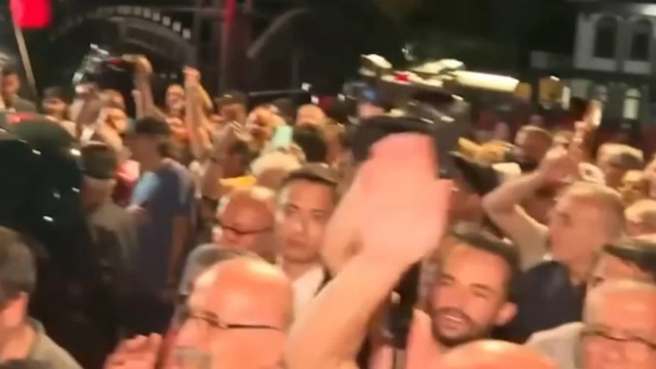 Son Dakika | Cemevindeki protesto butlan ekibini kızdırdı: 63 kişinin üyelikleri askıya alındı