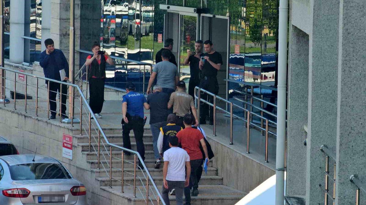 Zonguldak'ta evlilik vaadiyle 10 milyon liralık dolandırıcılık şüphelileri yakalandı