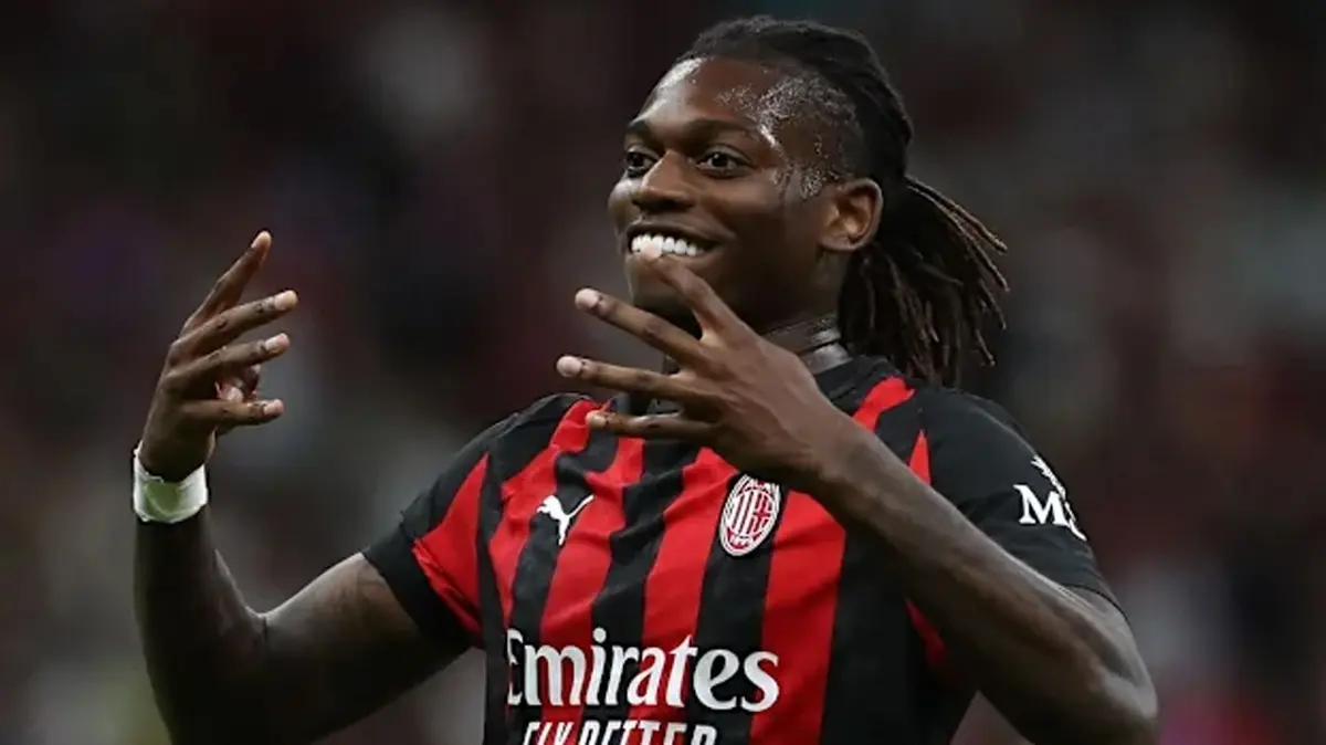 Barcelona'da hedef Rafael Leao