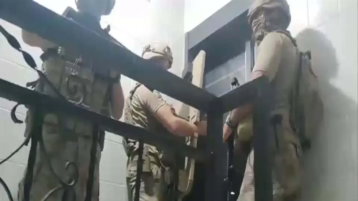 Son dakika: İzmir’de operasyon; 61 gözaltı