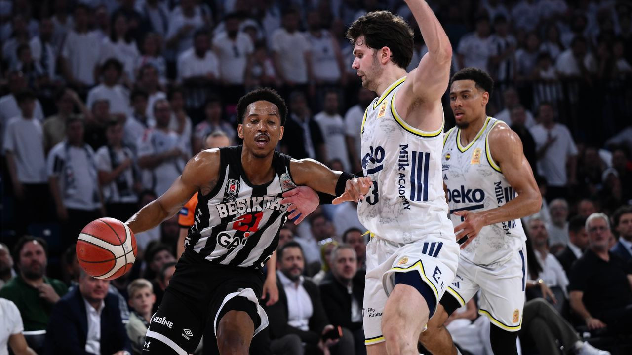 Fenerbahçe Beko deplasmanda Beşiktaş GAİN'i yendi