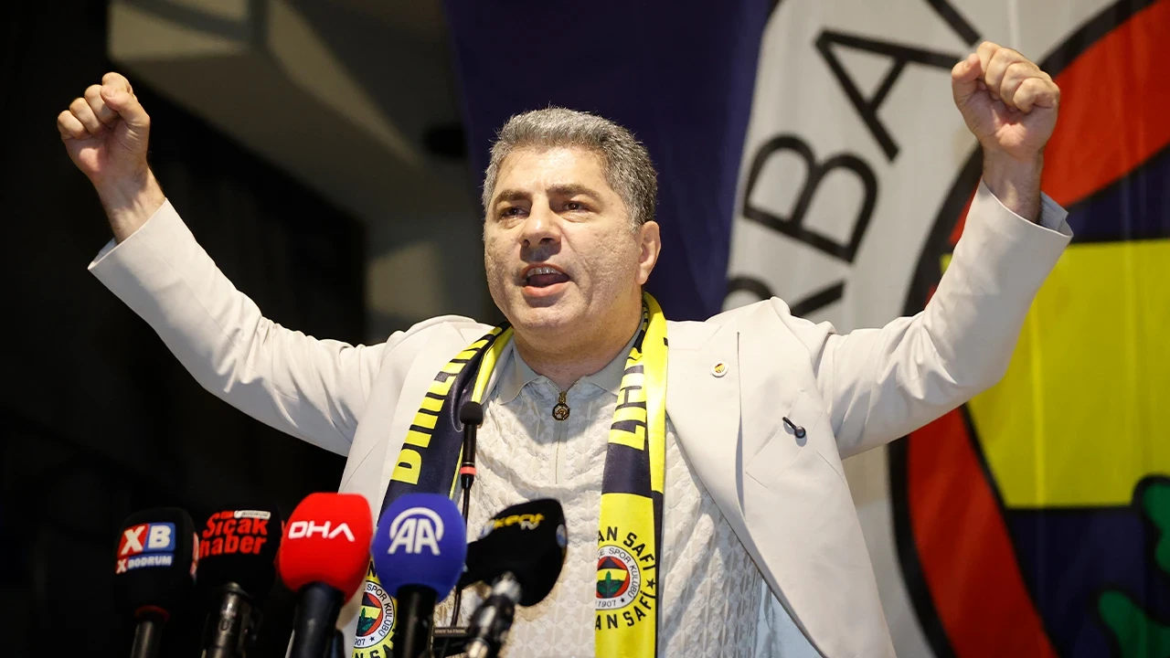 Hakan Safi ortalığı ayağa kaldıran transferini açıkladı! Fenerbahçe'ye 4 yıldızla birlikte gelecek