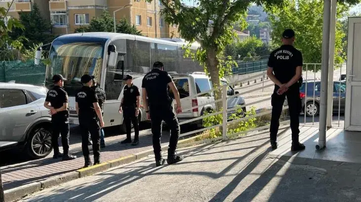Ünlülere uyuşturucu soruşturması! Adliyeye sevk edildiler