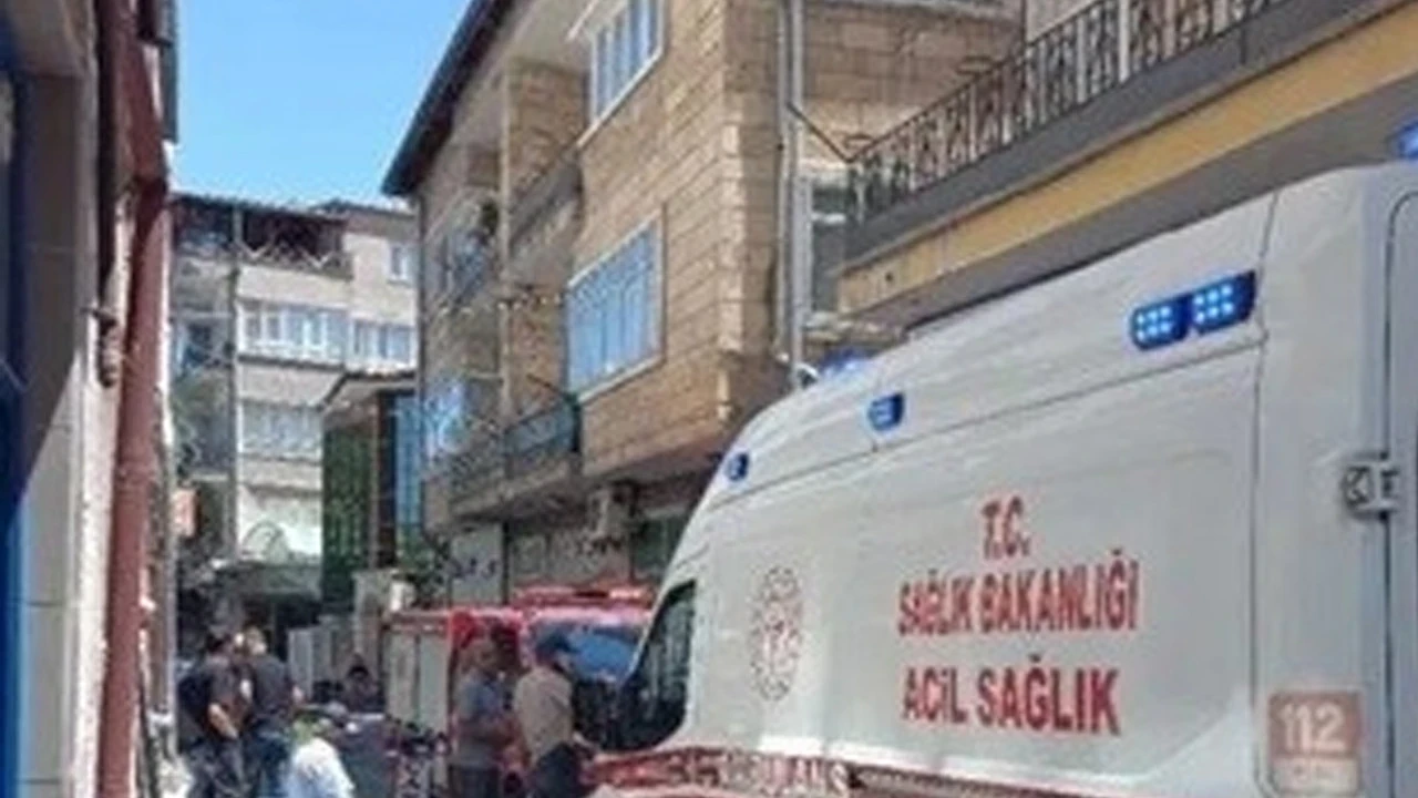 Yalnız yaşayan yaşlı adam evinde ölü bulundu