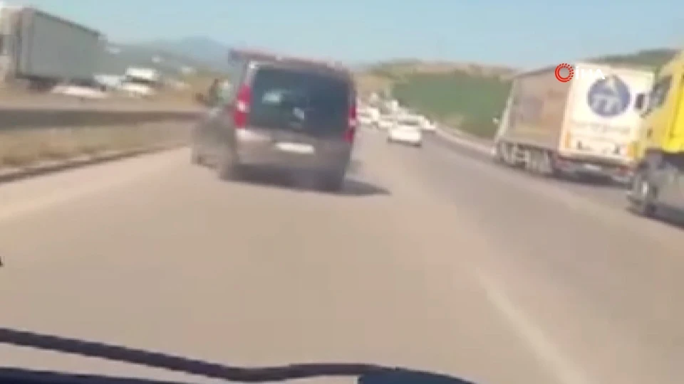 Bursa Otoyolunda Zincirleme Kaza Tehlikesi Ve Panik Anları