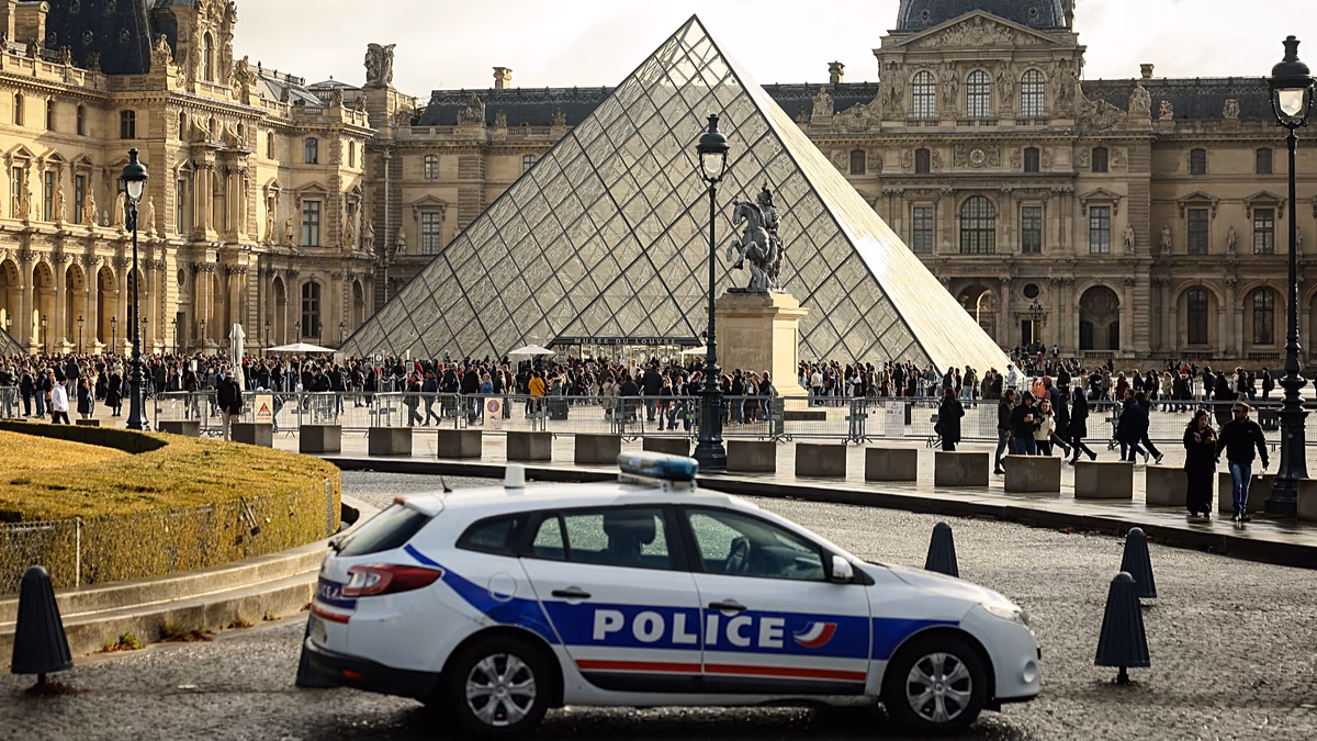 Louvre soygununun içi: Sorgu tutanakları ne anlatıyor