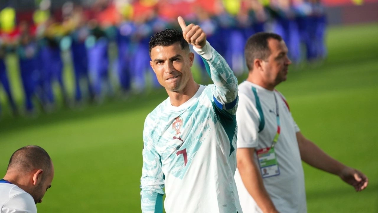 Ronaldo golü atıp tarihe geçti: Kötü haberi kız kardeşi verdi