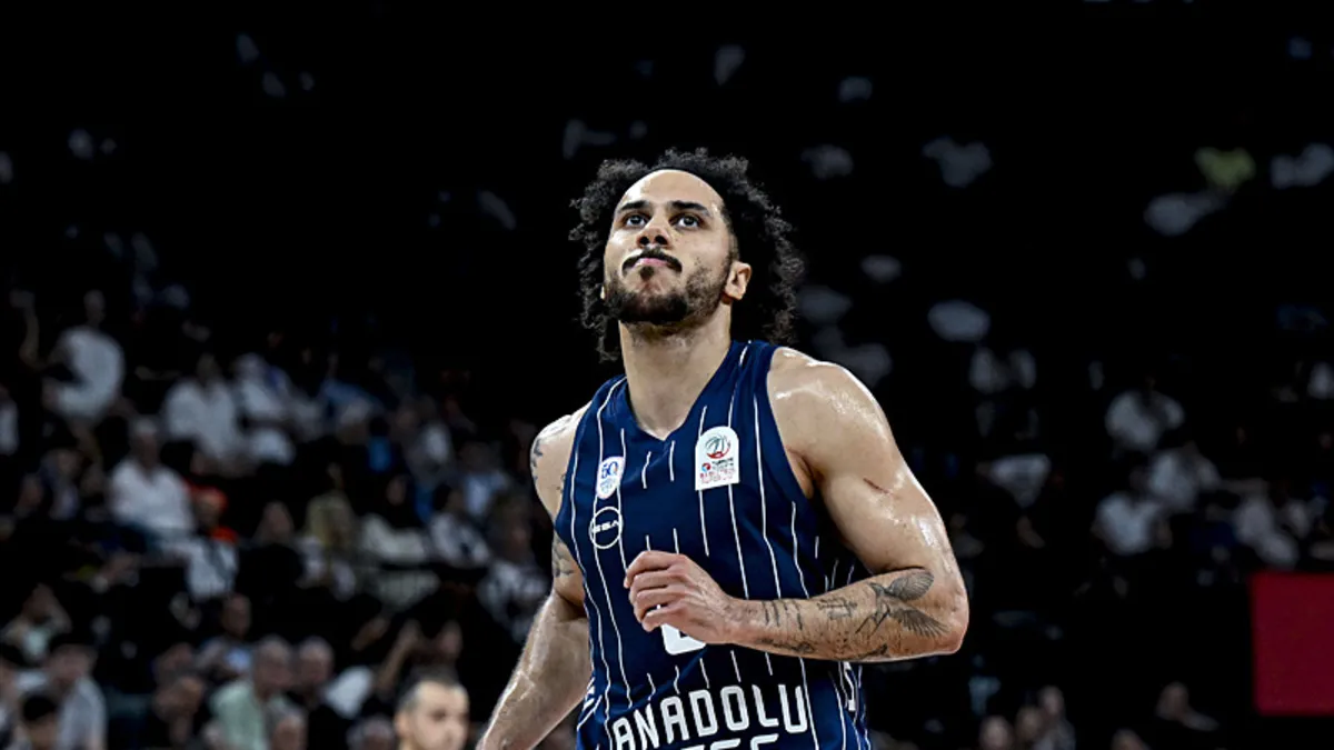 Anadolu Efes'te bir dönem sona erdi! Shane Larkin ile yollar ayrıldı…
