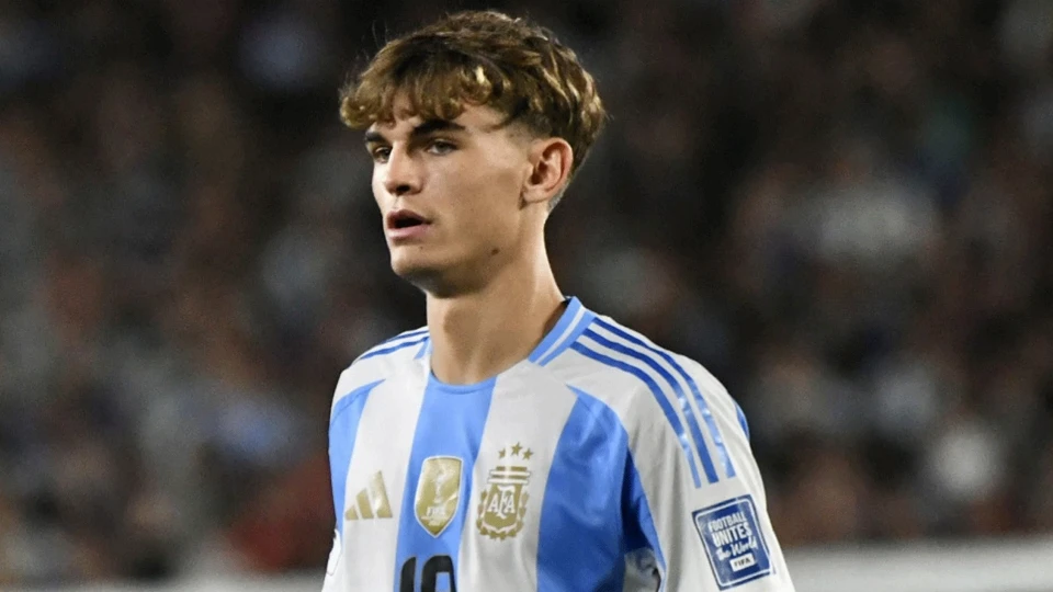 Nico Paz'dan beklenmeye karar: Real Madrid'e kötü haberi yolladı | Transfer haberleri