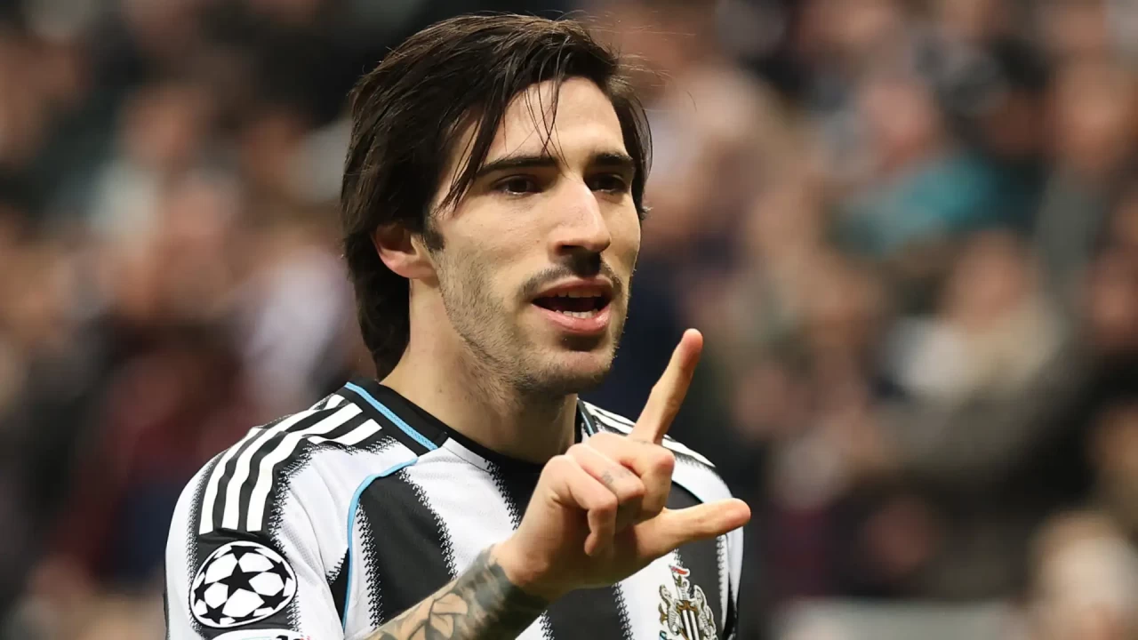 Tottenham'dan Sandro Tonali için dev teklif! Newcastle'dan şaşırtan yanıt