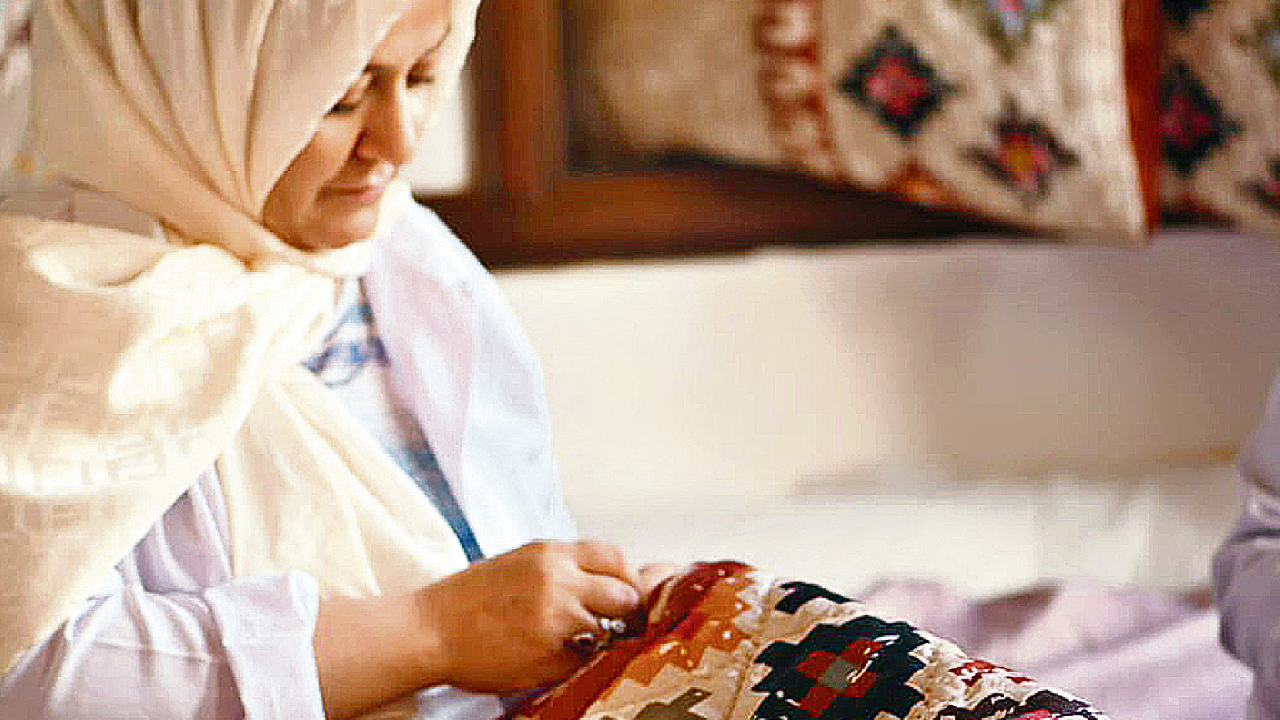 Kilis yorganı kadın emeğiyle yeniden hayat buluyor