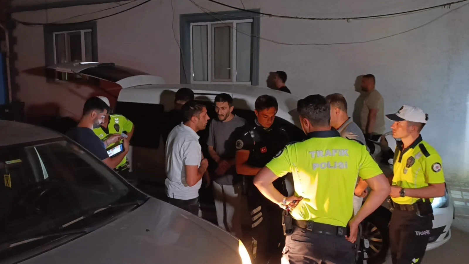 Bursa'da dur ihtarına uymayan sürücüye 710 bin TL ceza
