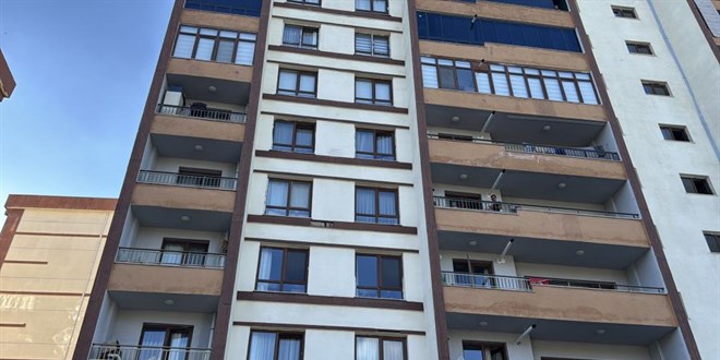 5. kattan düşen 2 yaşındaki çocuk hayatını kaybetti