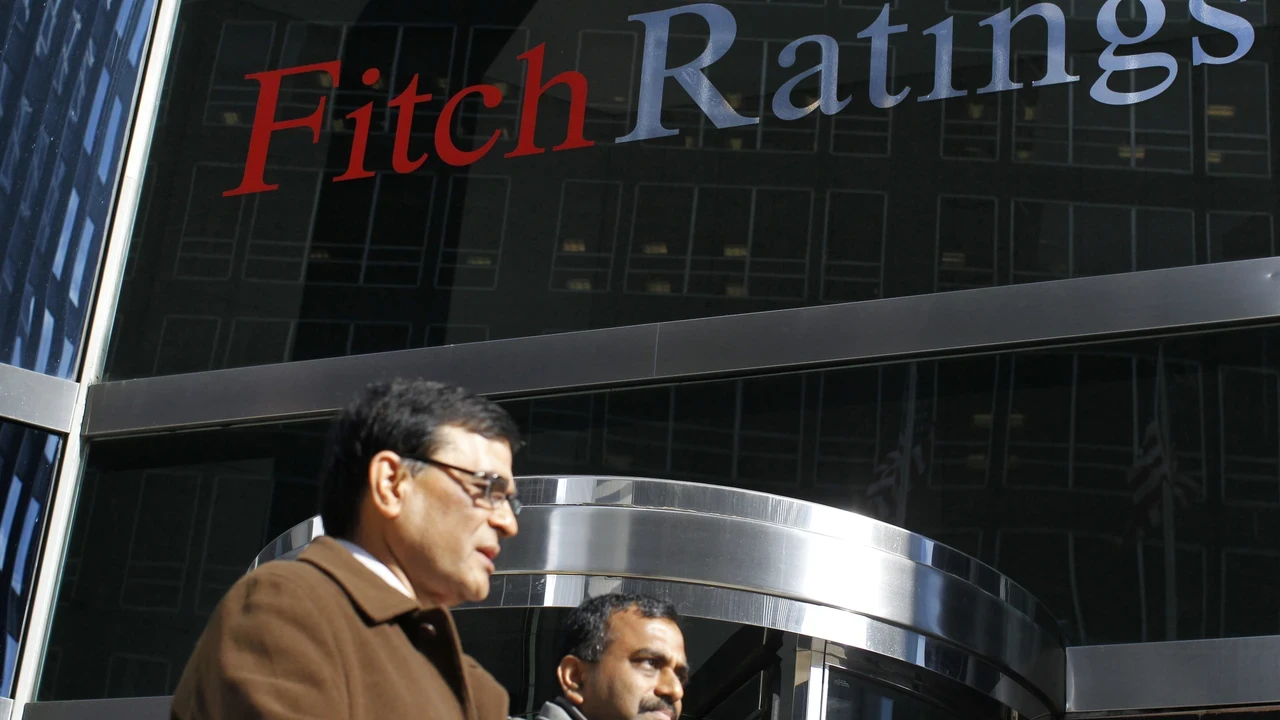 Dünya ekonomisine Fitch uyarısı: "Ancak savaş sona ererse"