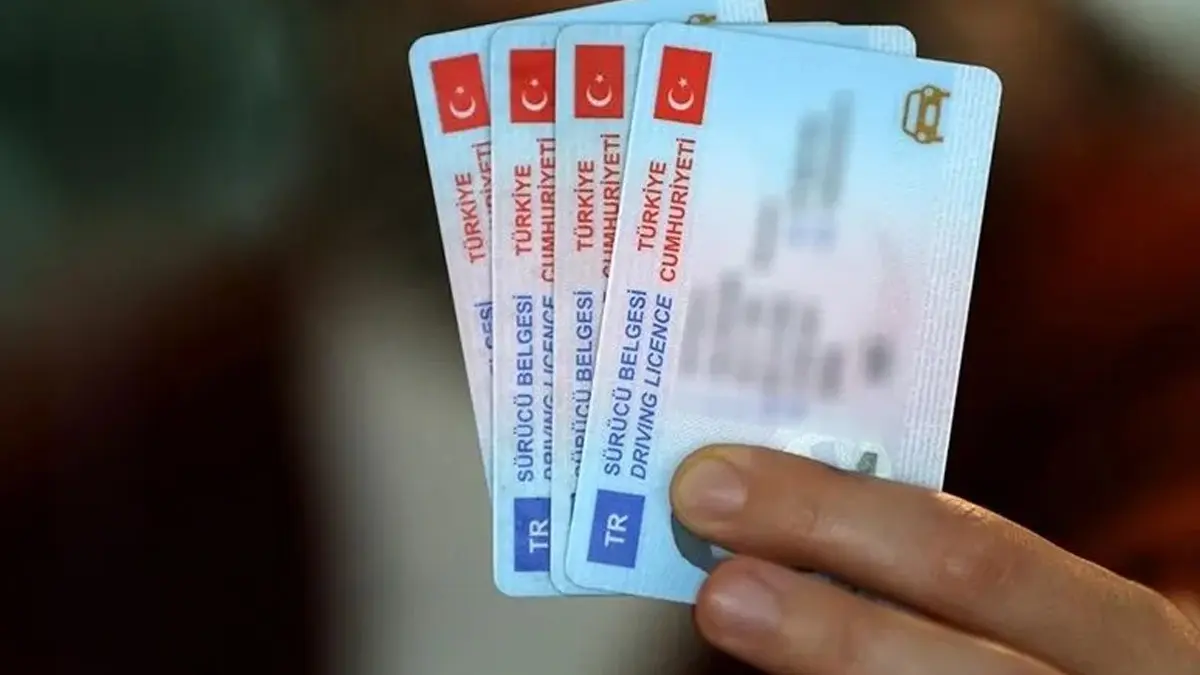 Trafikte yeni düzenleme! Artık bunu yapanın ehliyeti iptal edilecek