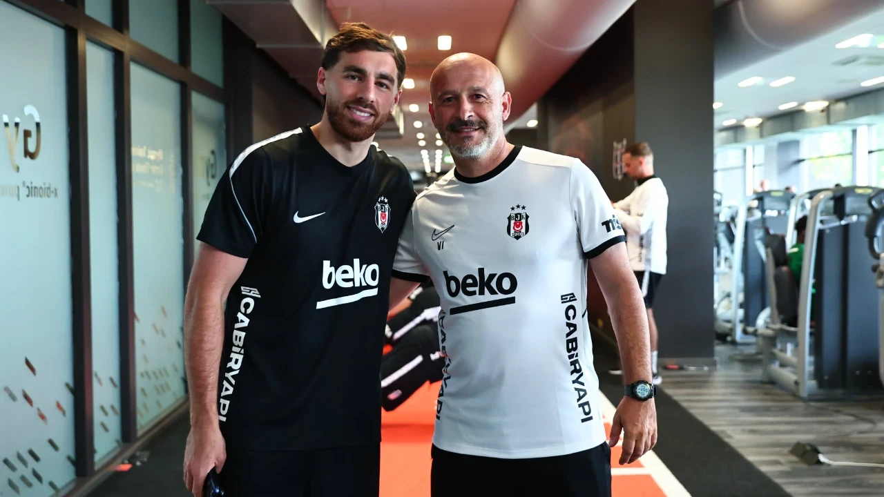 Orkun Kökçü tatilini yarıda kesti: Beşiktaş kaptanı kampa erken katıldı