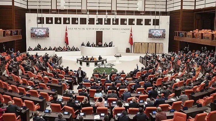 Dokunulmazlık fezlekeleri TBMM’de